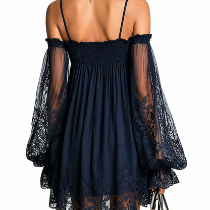 Vestido Mini Noemí Azul Marino con Hombros Descubiertos y Encaje