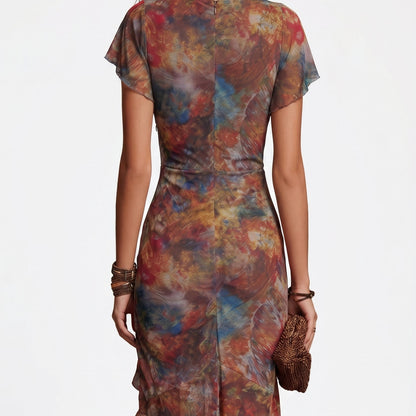 Carla · Vestido midi plisado con escote en V y estampado bohemio abstracto